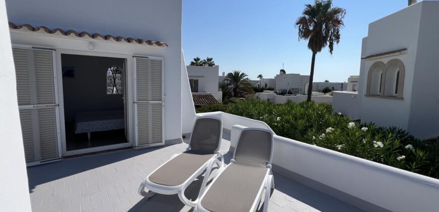 WUNDERSCHÖNE VILLA IM IBIZA STIL 2.MEERESLINIE 699.500€