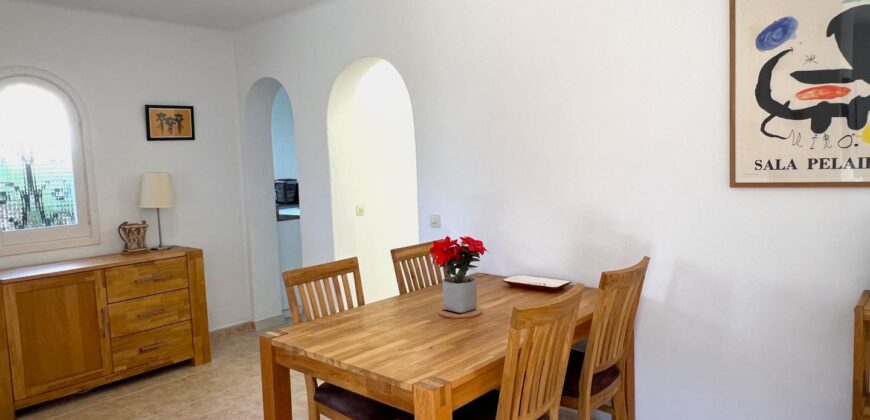 STUNNING IBICENCAN VILLA 2ND LINE TO THE SEA 699.500€