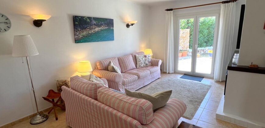 STUNNING IBICENCAN VILLA 2ND LINE TO THE SEA 699.500€