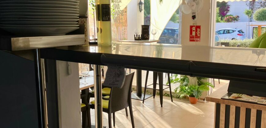 SE TRASPASA!! RESTAURANTE UBICADO AL LADO DE LA MARINA DE CALA D’OR.
