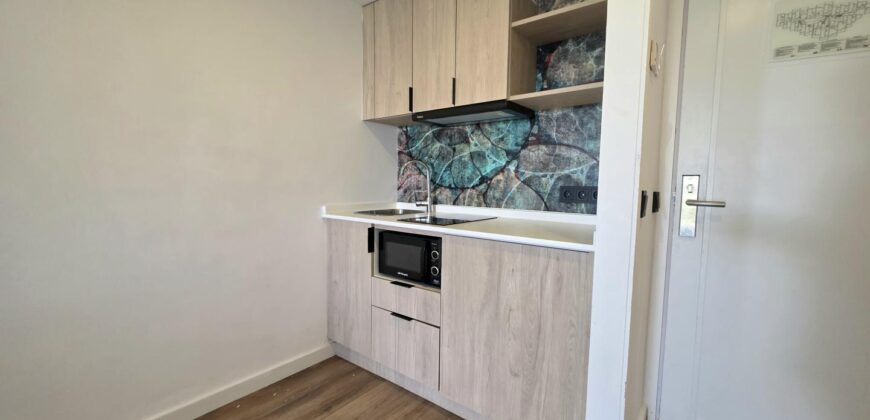 FULLY REFURBISHED SEA VIEW APARTMENT 287.500€