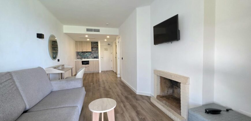 FULLY REFURBISHED SEA VIEW APARTMENT 287.500€