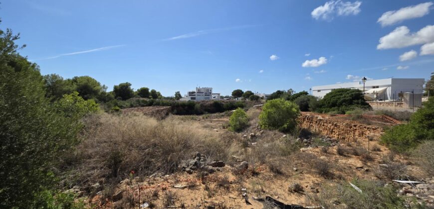 COMMERCIAL BUILDING PLOT IN PRIME LOCATION CALA EGOS