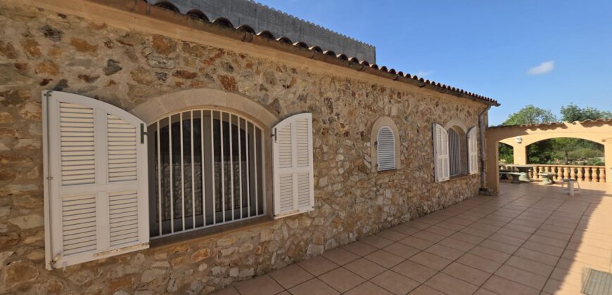 CHARMING COUNTRY HOUSE IN THE HILLS OF SON PROHENS CHARMING COUNTRY HOUSE IN THE HILLS OF SON PROHENS