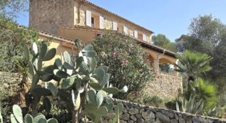 CHARMING COUNTRY HOUSE IN THE HILLS OF SON PROHENS CHARMING COUNTRY HOUSE IN THE HILLS OF SON PROHENS