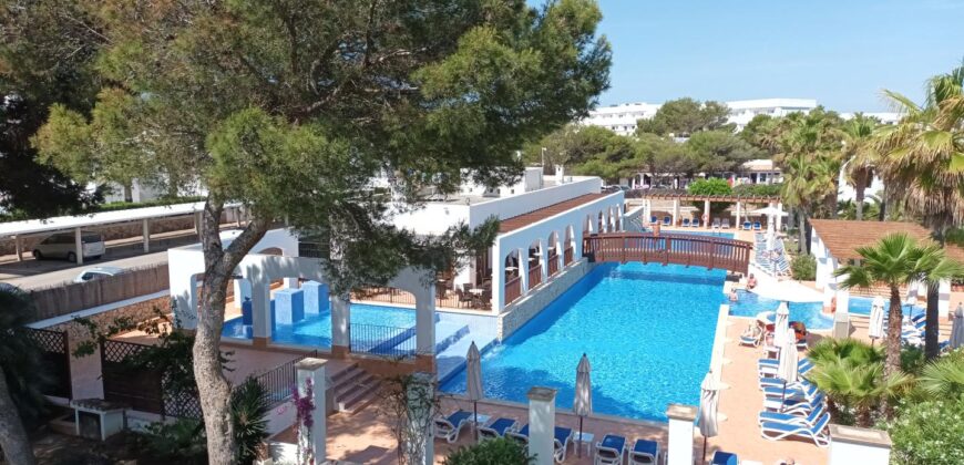 CALA DORADA – STUNNING FIRST FLOOR APARTMENT 419.900€