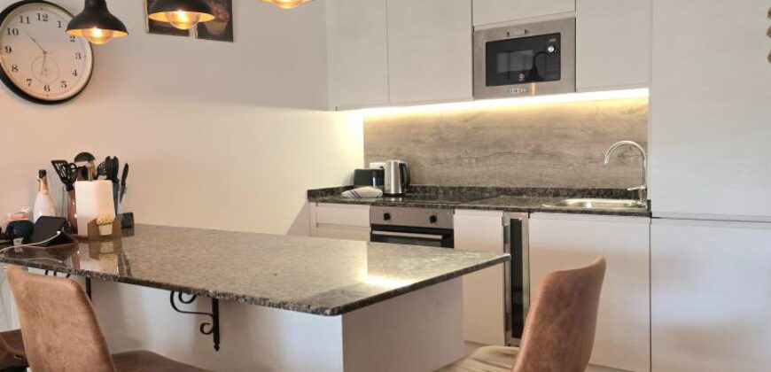 CALA DORADA – STUNNING FIRST FLOOR APARTMENT 419.900€