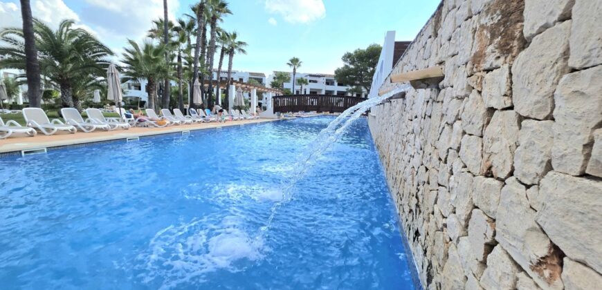 CALA DORADA – STUNNING FIRST FLOOR APARTMENT 419.900€