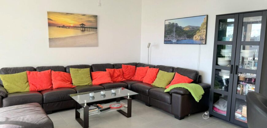 PENTHOUSE APARTMENT CLOSE TO THE MARINA 499.500€
