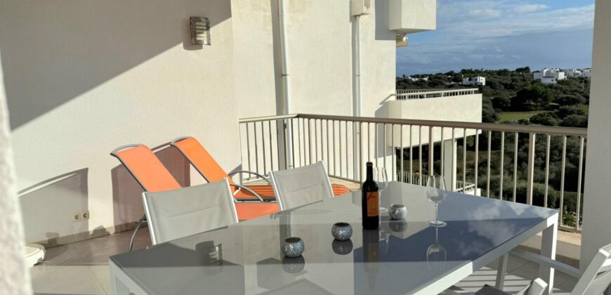 PENTHOUSE APARTMENT CLOSE TO THE MARINA 499.500€