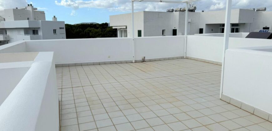 PENTHOUSE APARTMENT CLOSE TO THE MARINA 499.500€