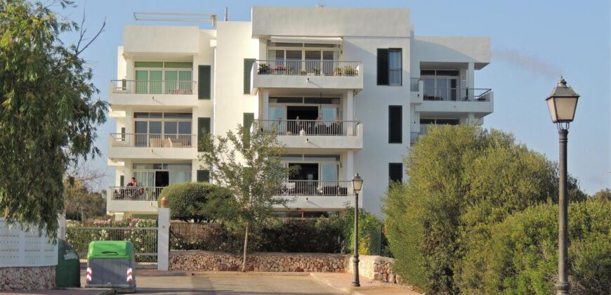 PENTHOUSE APARTMENT CLOSE TO THE MARINA 499.500€