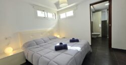 TERRACED VILLA WITH TOURIST RENTAL LICENSE AND MARINA VIEWS