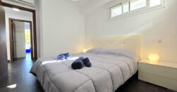 TERRACED VILLA WITH TOURIST RENTAL LICENSE AND MARINA VIEWS