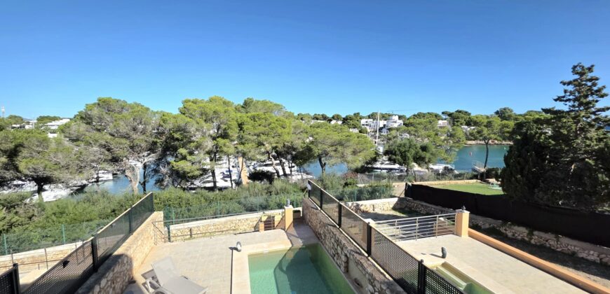 TERRACED VILLA WITH TOURIST RENTAL LICENSE AND MARINA VIEWS