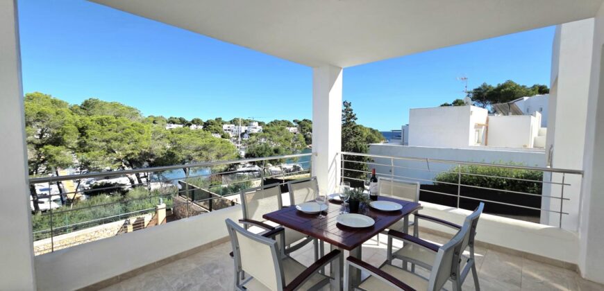 TERRACED VILLA WITH TOURIST RENTAL LICENSE AND MARINA VIEWS