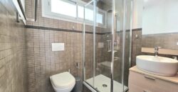 TERRACED VILLA WITH TOURIST RENTAL LICENSE AND MARINA VIEWS