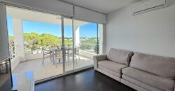 TERRACED VILLA WITH TOURIST RENTAL LICENSE AND MARINA VIEWS