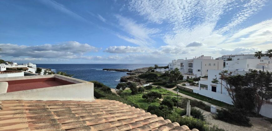 DETACHED VILLA WITH STUNNING SEA VIEWS, ES FORTI