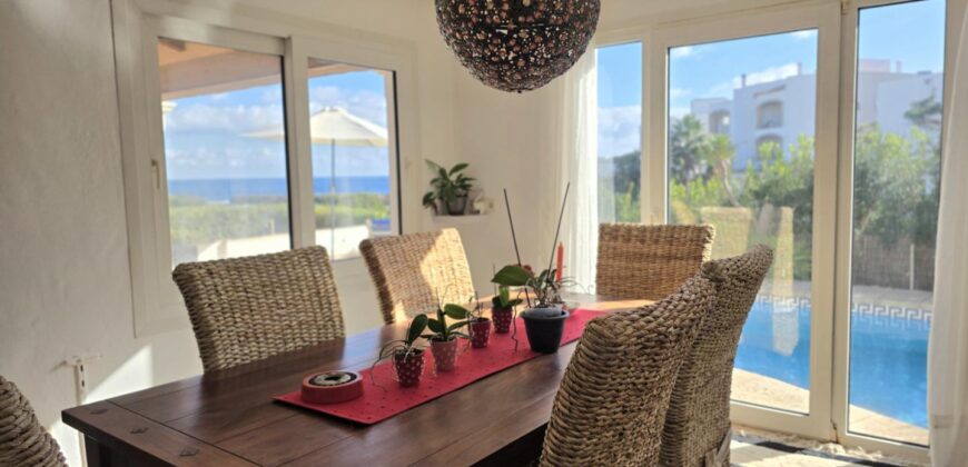 DETACHED VILLA WITH STUNNING SEA VIEWS, ES FORTI