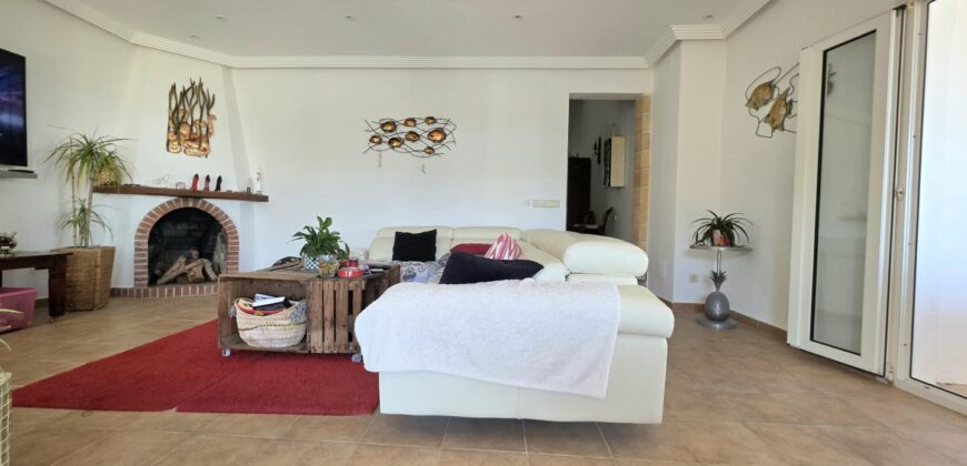 DETACHED VILLA WITH STUNNING SEA VIEWS, ES FORTI