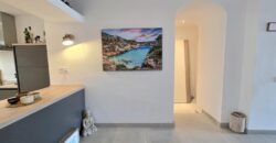 LUXURY APARTMENT IN PRIME LOCATION OVERLOOKING THE MARINA 649.500€