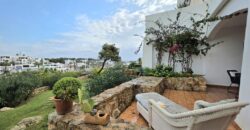 LUXURY APARTMENT IN PRIME LOCATION OVERLOOKING THE MARINA 649.500€