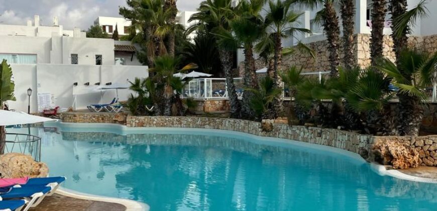 APARTAMENTO EN LA MARINA DE CALA D´OR, 250.000€