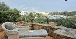 LUXURY APARTMENT IN PRIME LOCATION OVERLOOKING THE MARINA 649.500€