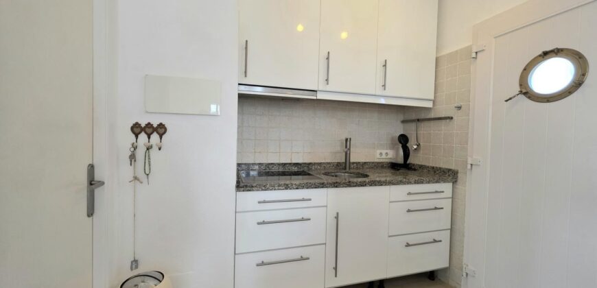 LIGHT AND BRIGHT SPACIOUS PENTHOUSE STUDIO, CALA D´OR