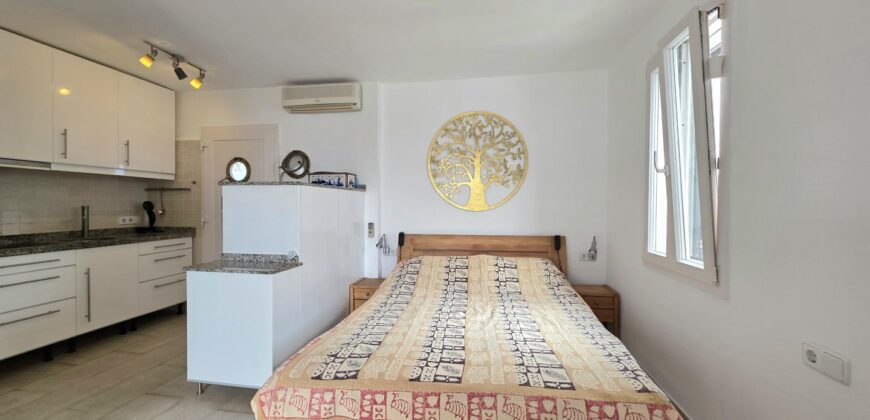 LIGHT AND BRIGHT SPACIOUS PENTHOUSE STUDIO, CALA D´OR