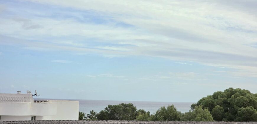 LIGHT AND BRIGHT SPACIOUS PENTHOUSE STUDIO, CALA D´OR