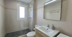 LUXURY PENTHOUSE IN PRIME LOCATION OVERLOOKING THE MARINA 517.500€