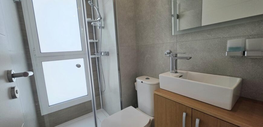 TOP FLOOR APARTMENT – COMPASS BY TAYLOR WIMPEY 398.500€