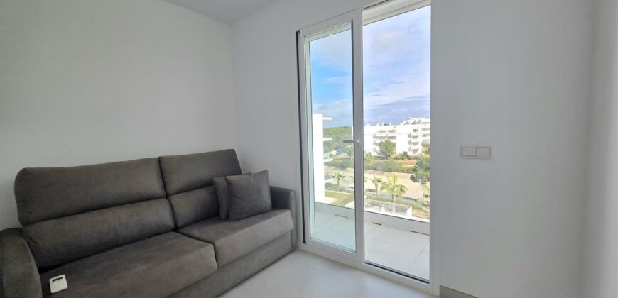 TOP FLOOR APARTMENT – COMPASS BY TAYLOR WIMPEY 398.500€