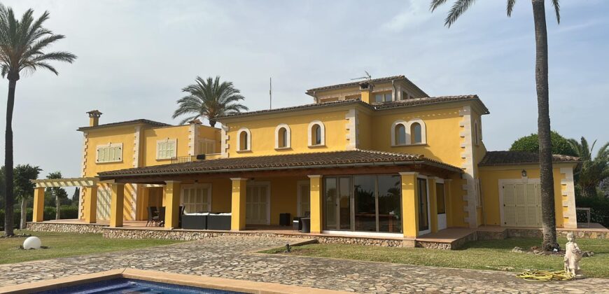 ESPECTACULAR FINCA RÚSTICA EN ENTORNO TRANQUILO CERCA DE MANACOR