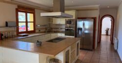 STUNNING COUNTRY HOUSE WITH GUEST APARTMENT IN A PEACEFUL LOCATION CLOSE TO MANACOR