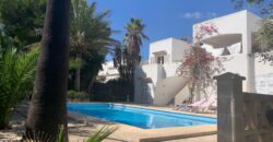 EXCEPTIONAL LUXURY PENTHOUSE WITH BREATHTAKING SEA VIEWS IN ES FORTÍ 1.295.000€