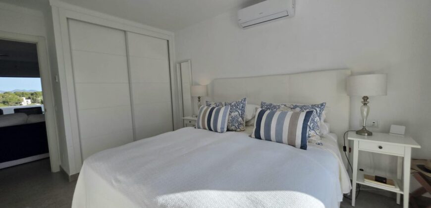 EXCEPTIONAL LUXURY PENTHOUSE WITH BREATHTAKING SEA VIEWS IN ES FORTÍ 1.295.000€