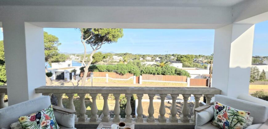 EXCEPTIONAL LUXURY PENTHOUSE WITH BREATHTAKING SEA VIEWS IN ES FORTÍ 1.295.000€