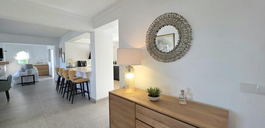 EXCEPTIONAL LUXURY PENTHOUSE WITH BREATHTAKING SEA VIEWS IN ES FORTÍ 1.295.000€