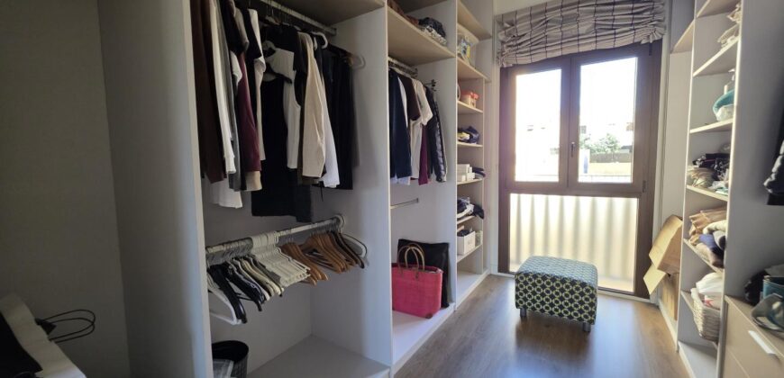 MODERNE ERDGESCHOSSWOHNUNG ZU VERKAUFEN, CALONGE 349.500€