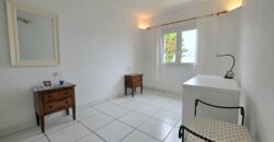 GROUND-FLOOR IN SECOND LINE TO THE SEA, CALA D´OR