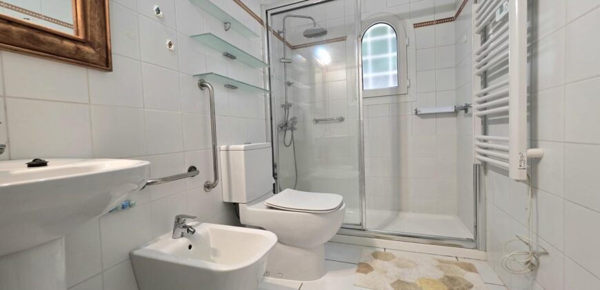 GROUND-FLOOR IN SECOND LINE TO THE SEA, CALA D´OR