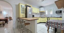 GROUND-FLOOR IN SECOND LINE TO THE SEA, CALA D´OR