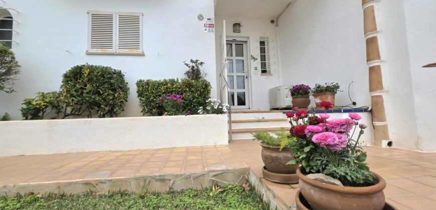 GROUND-FLOOR IN SECOND LINE TO THE SEA, CALA D´OR