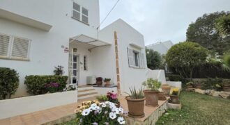 GROUND-FLOOR IN SECOND LINE TO THE SEA, CALA D´OR