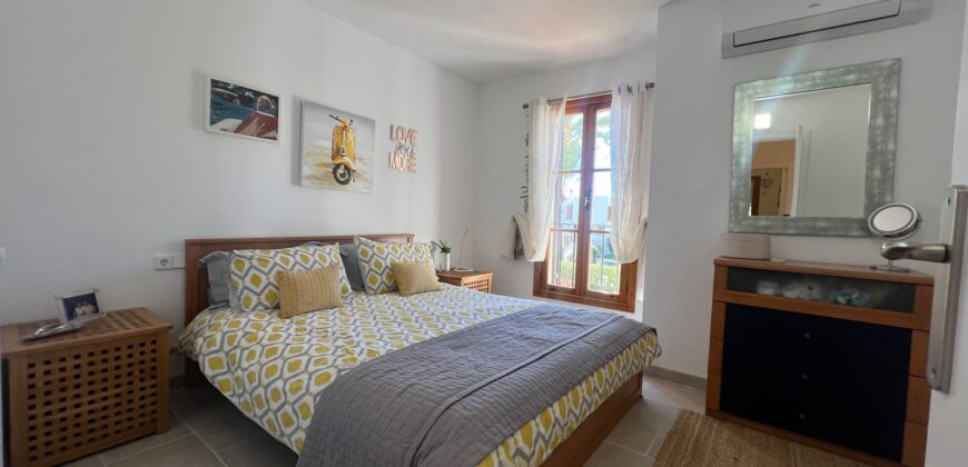 FANTASTIC DUPLEX APARTMENT IN CHARMING COMPLEX PLAYA D’OR 2 – 399.500€