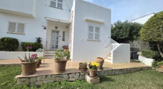 GROUND-FLOOR IN SECOND LINE TO THE SEA, CALA D´OR
