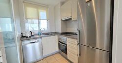 LUMINOSO Y MODERNO APARTAMENTO EN VENTA, COMPLEJO EL PUERTO 2